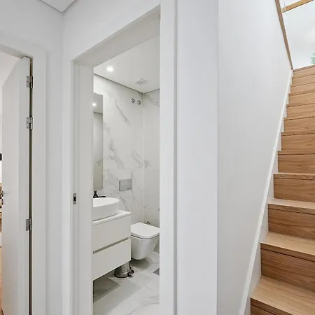 Apartment Brand New Luxurious 2-bedroom Duplex *