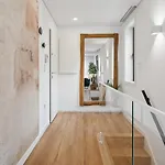 Brand New Luxurious 2-bedroom Duplex *