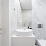 Apartament Brand New Luxurious 2-bedroom Duplex