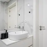 Brand New Luxurious 2-bedroom Duplex Apartament