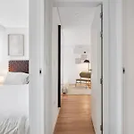 Brand New Luxurious 2-bedroom Duplex *