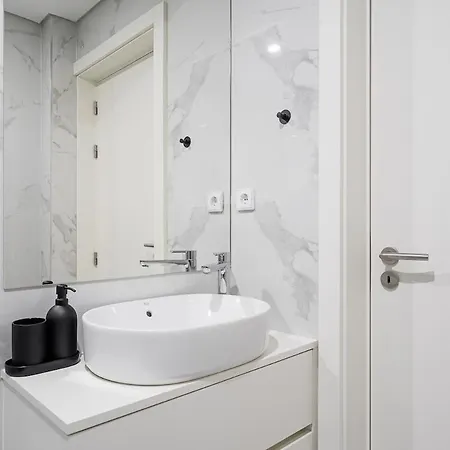 Appartement Brand New Luxurious 2-bedroom Duplex Porto