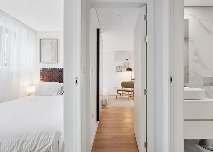 Brand New Luxurious 2-bedroom Duplex * Porto