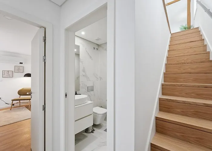 Apartmán Brand New Luxurious 2-bedroom Duplex *